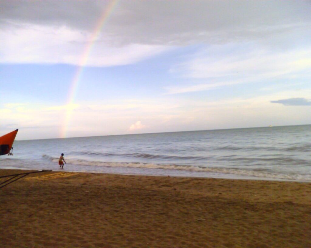 cha-am beach day trip from bangkok relaxing time