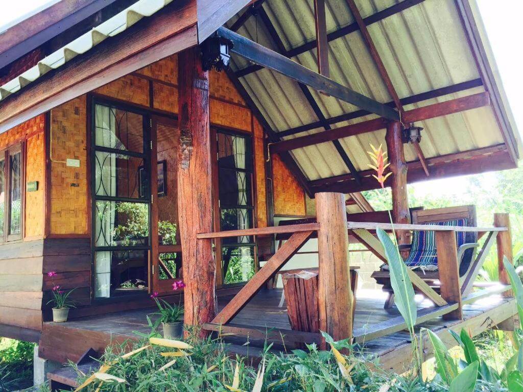 chiang dao hut resort