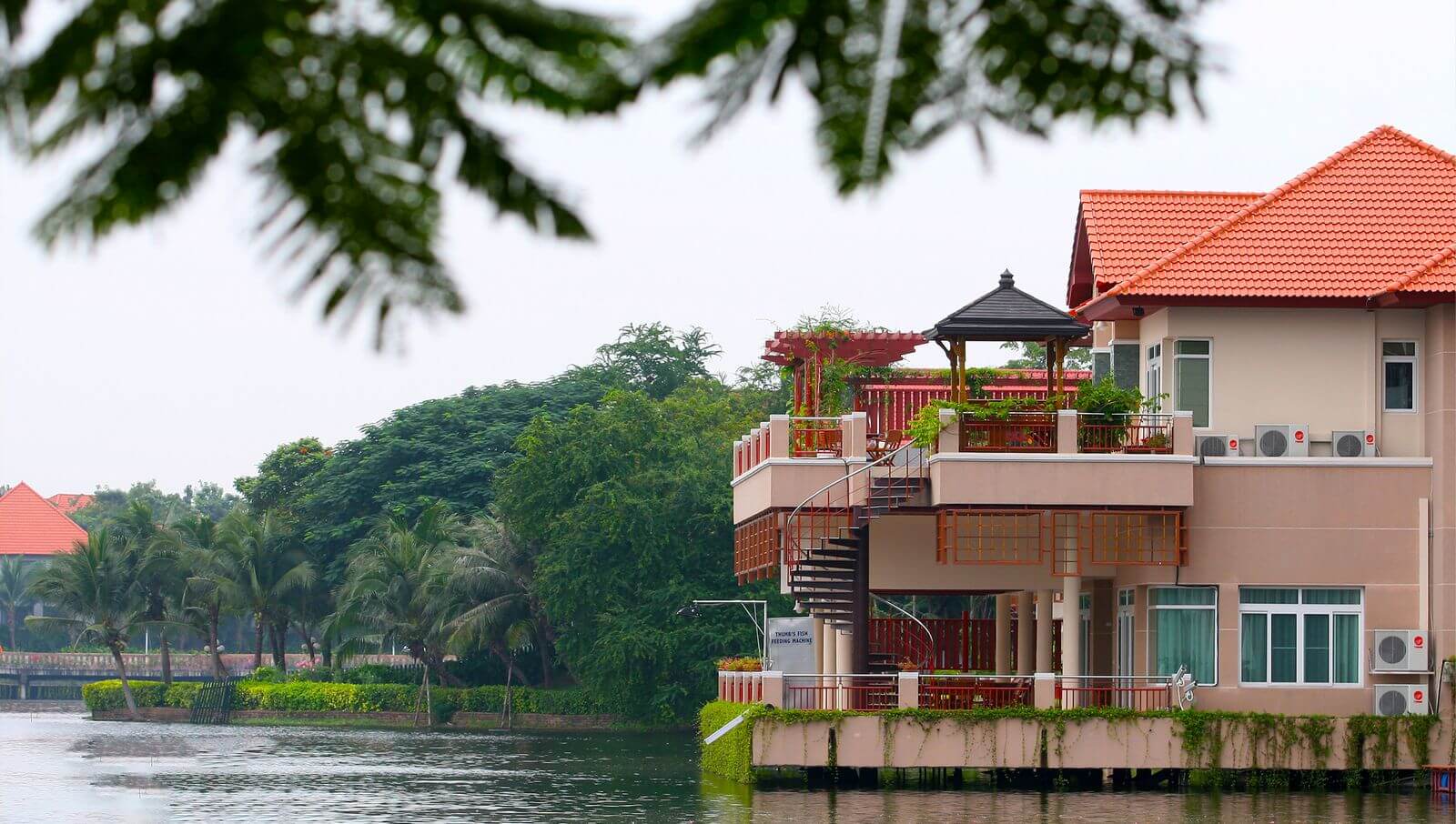 Nichada Thani gated community area near Bangkok with calm streets and greenery