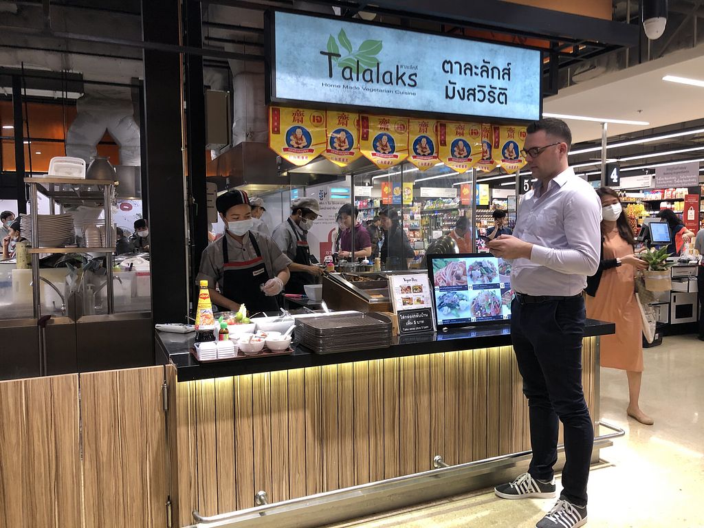 talalaks Talalaks plant-based stall display at a Bangkok mall food court, featured among the best Bangkok vegetarian restaurants.