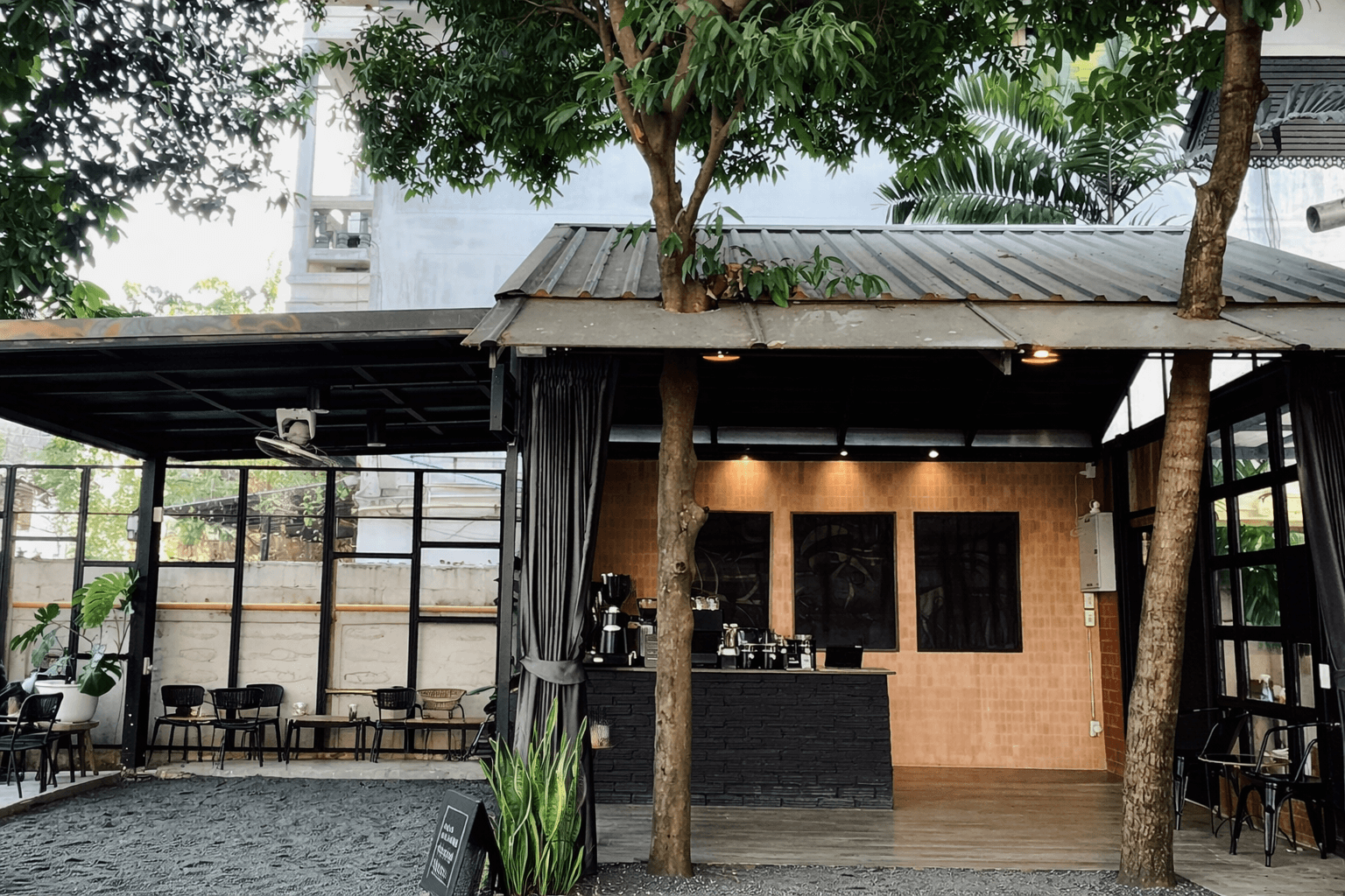 All Black Coffee Nimman Chiang Mai modern cafe interior