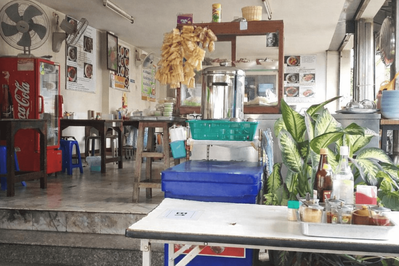 Khao Soi Maesai restaurant in Chiang Mai known for serving one of the most iconic bowls of Northern Thai khao soi curry noodles