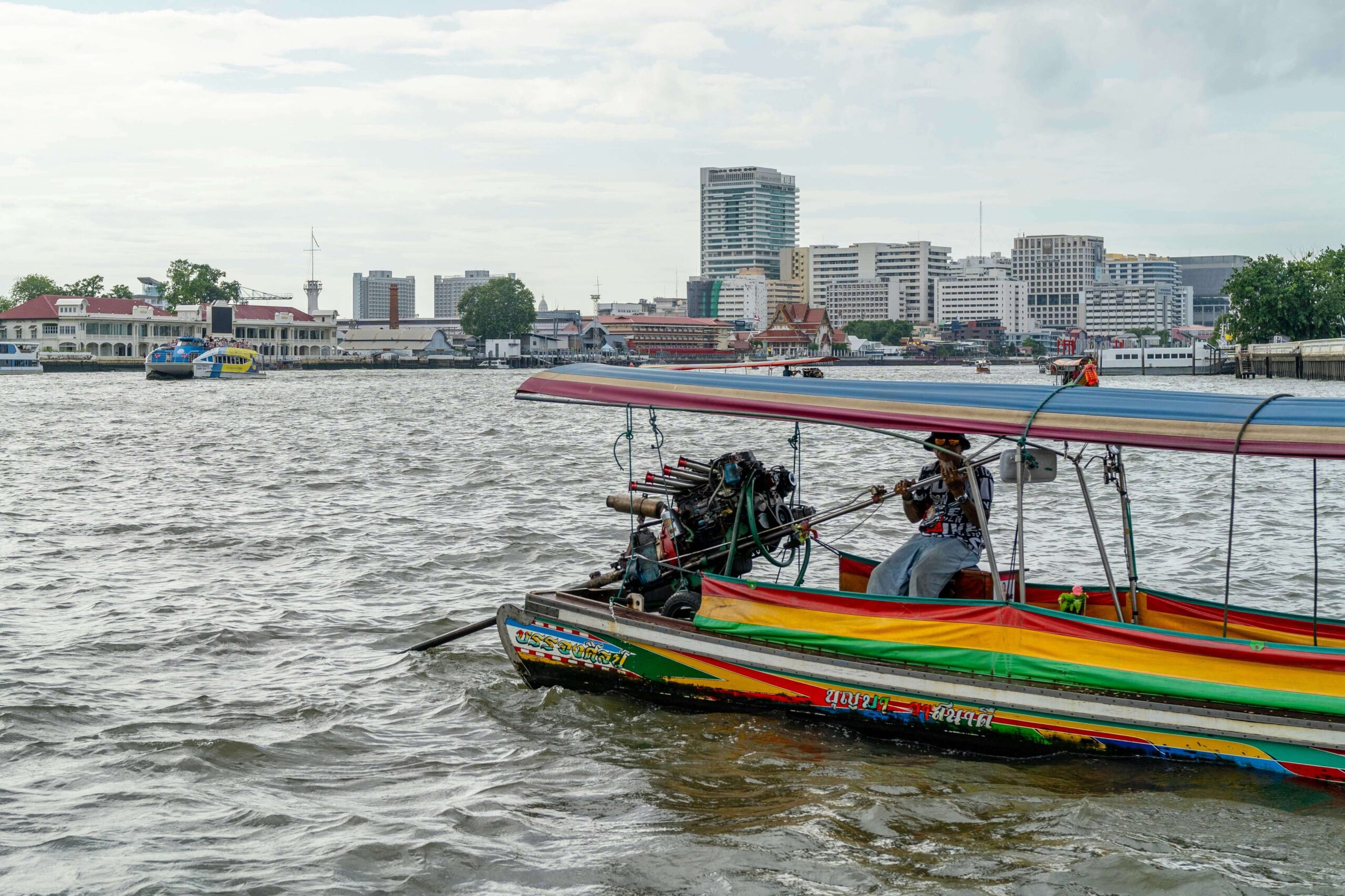 Thailand safety rating transport: Bangkok boat and river ferry travel
