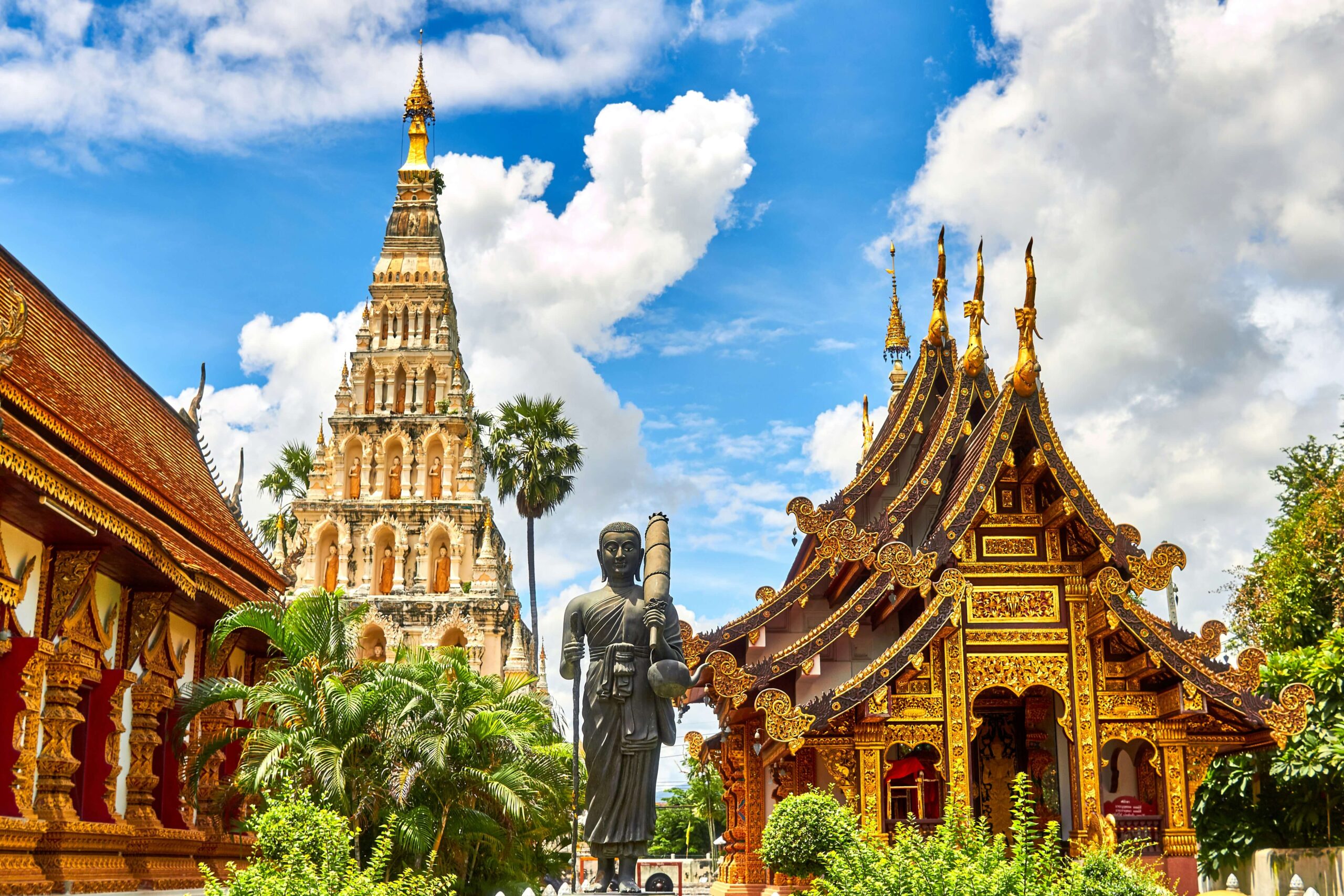 Thailand safety rating laws and cultural respect: temple etiquette for tourists